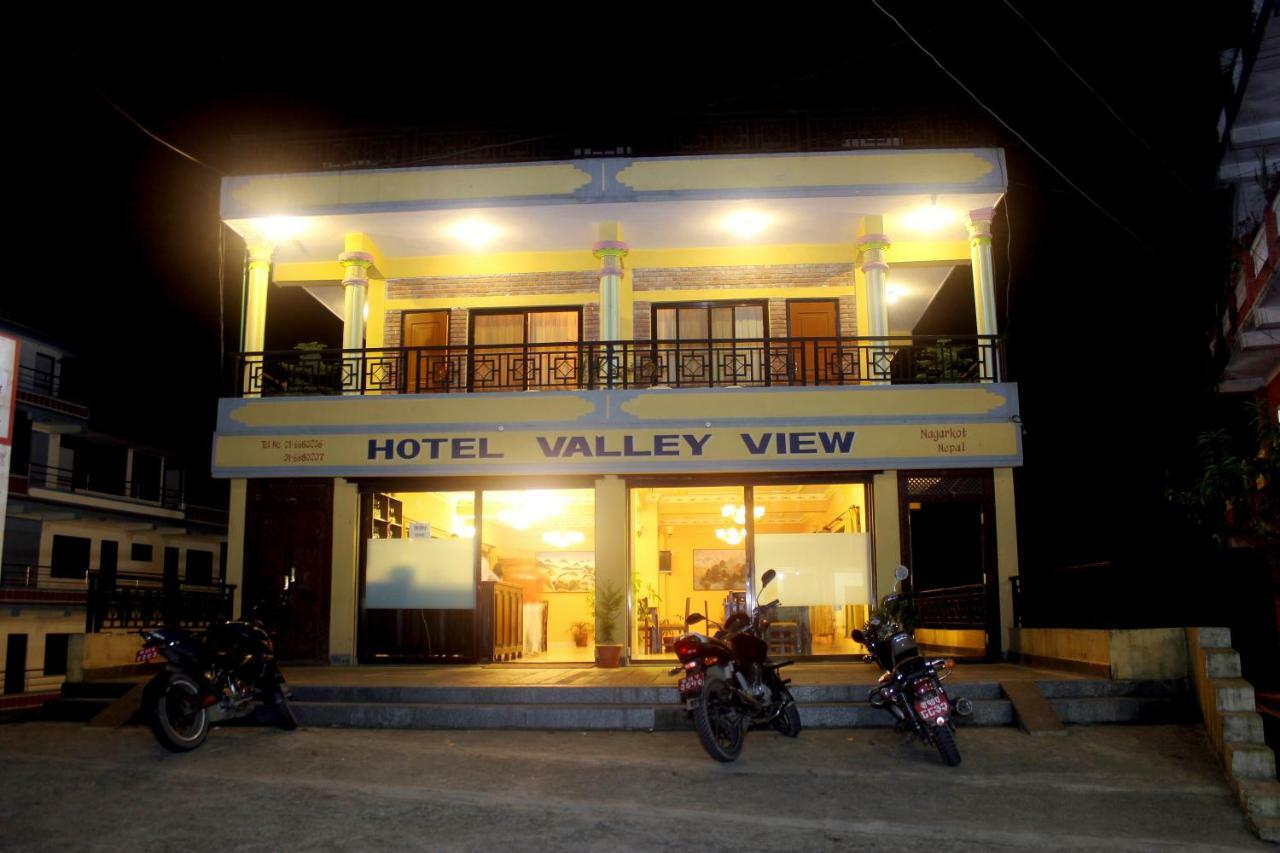 Hotel Valley View Inn Нагаркот Екстериор снимка